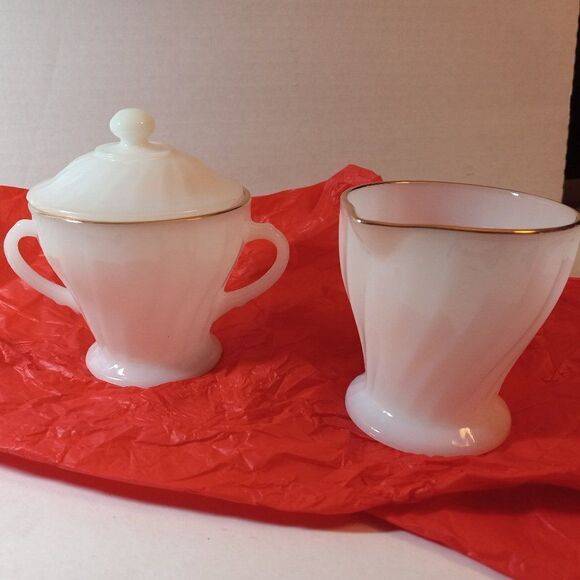 Anchor Hocking/Fire King Cream and Sugar - Picture 1 of 8